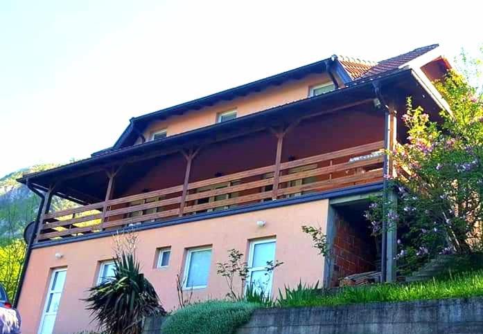 Apartment Dobra Vila Перучац Экстерьер фото